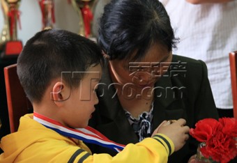Ƭ 14065.jpg