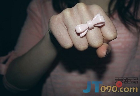 p_large_ovQ8_4d160001a1ba2d10.jpg