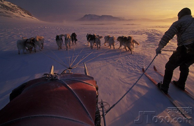 5f47_7dd4_featured_68_02.jpg