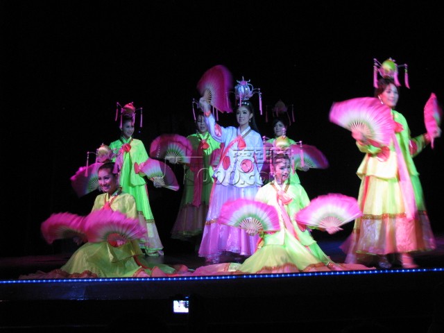 Ƭ 093.jpg