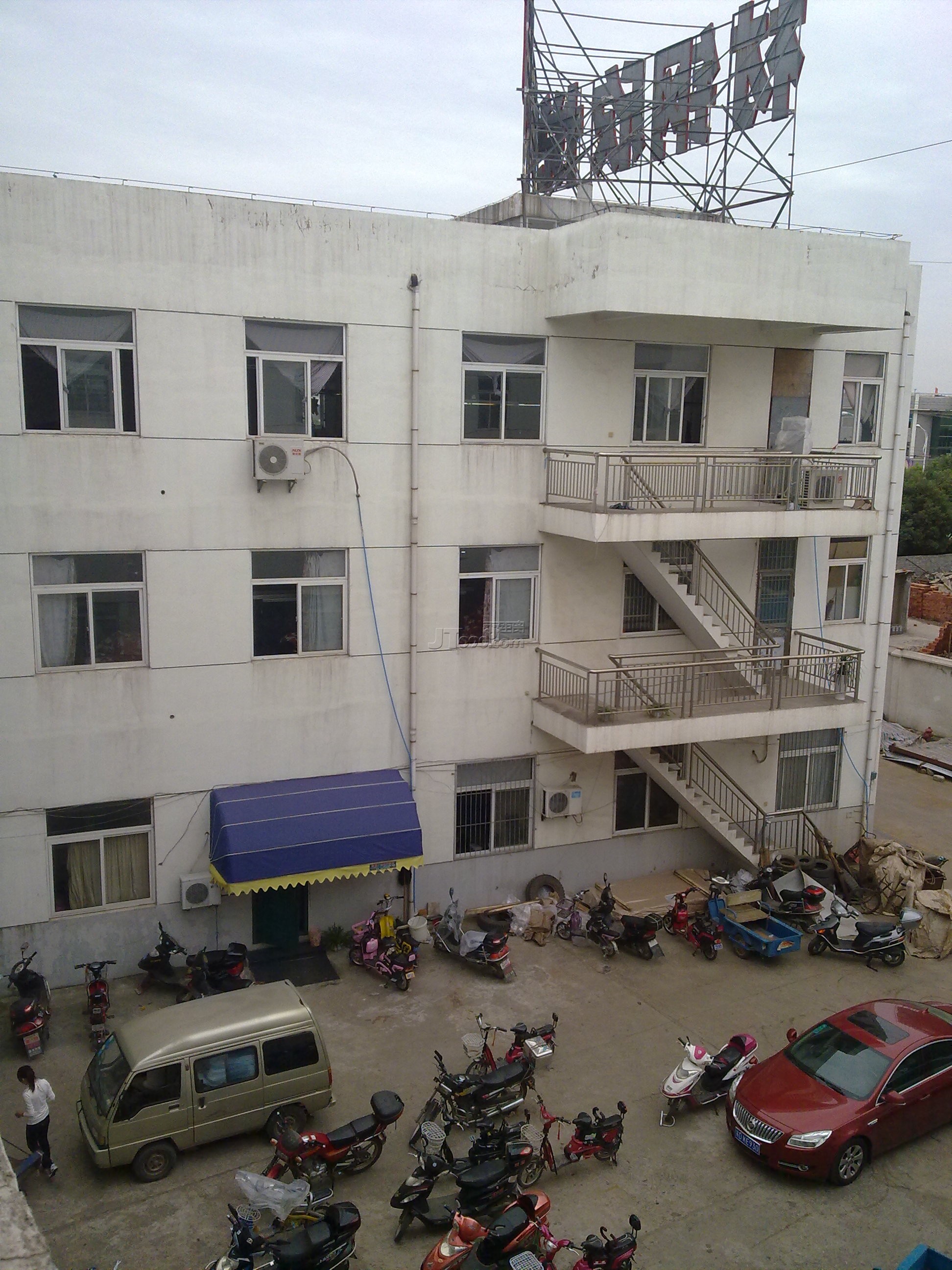 20110919318.jpg