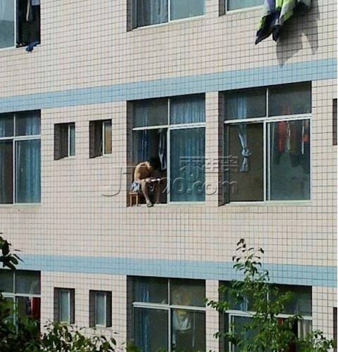 2011101404.jpg